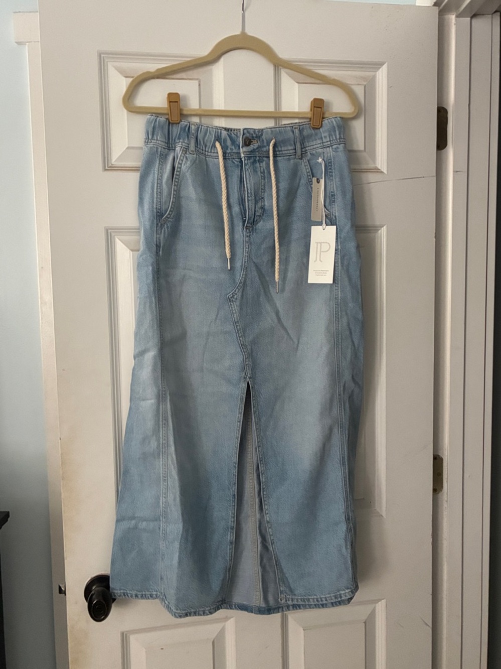 NWT Anthropologie Light Blue Denim Drawstring Pencil Skirt with Front Slit